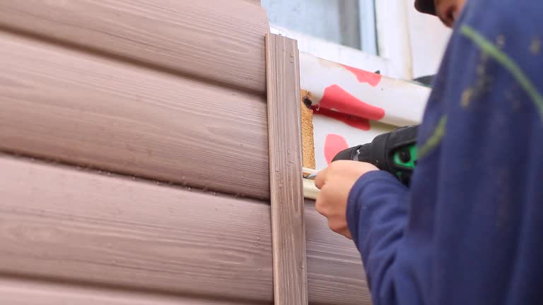 Best Residential Vinyl Siding Installation  in Fox Island, WA